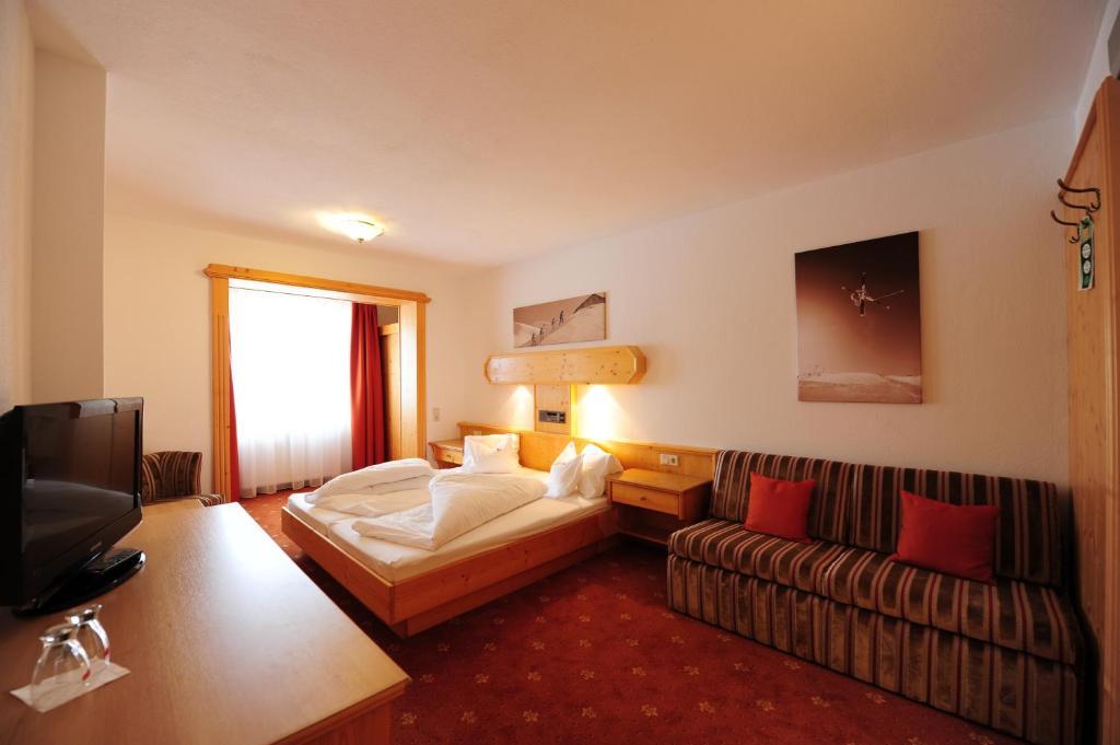 Hotel Toni Galtuer Bilik gambar