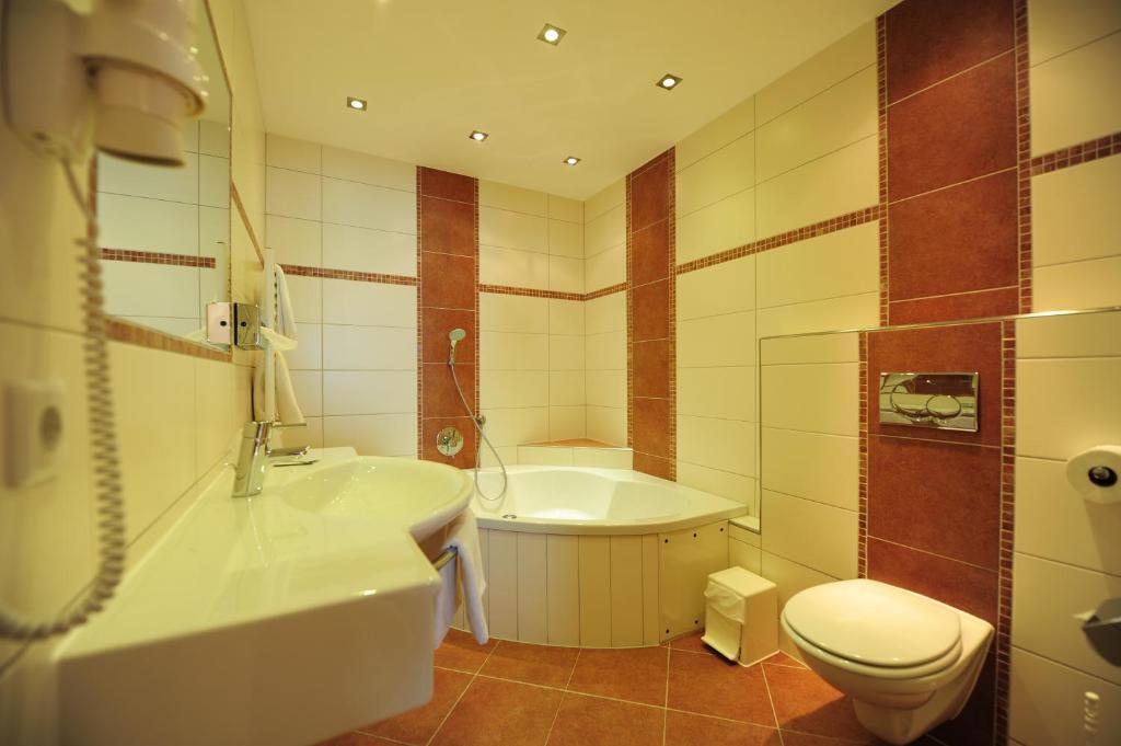 Hotel Toni Galtuer Bilik gambar